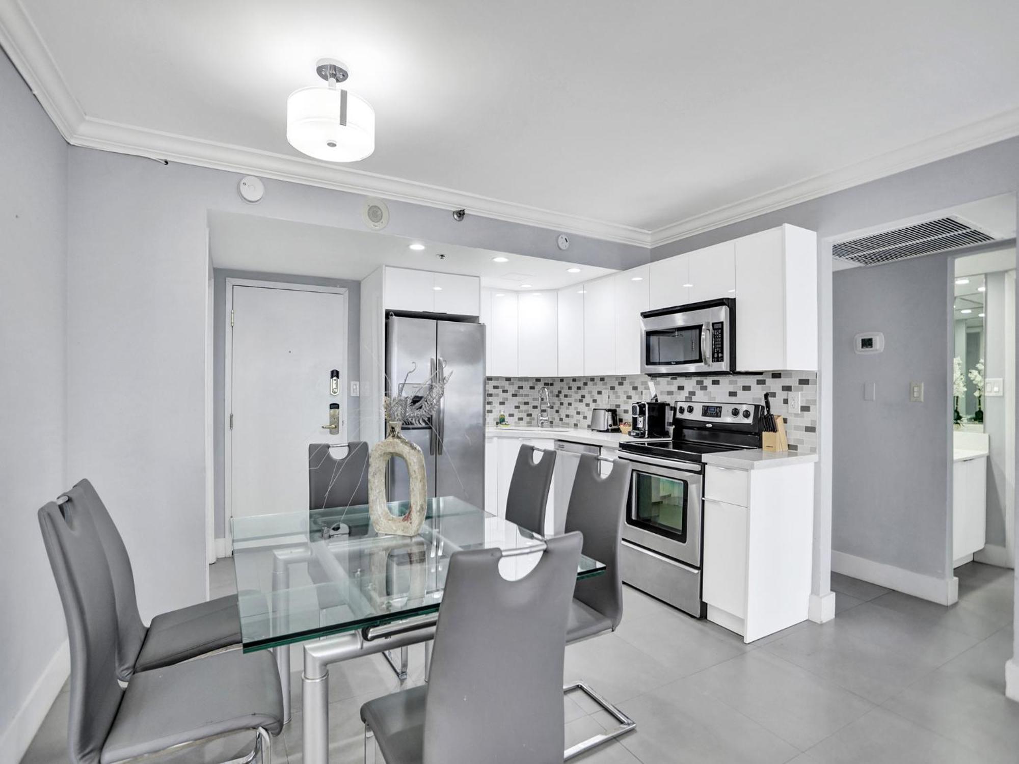 Amazing 3bd Ocean View Service 715 Miami Beach